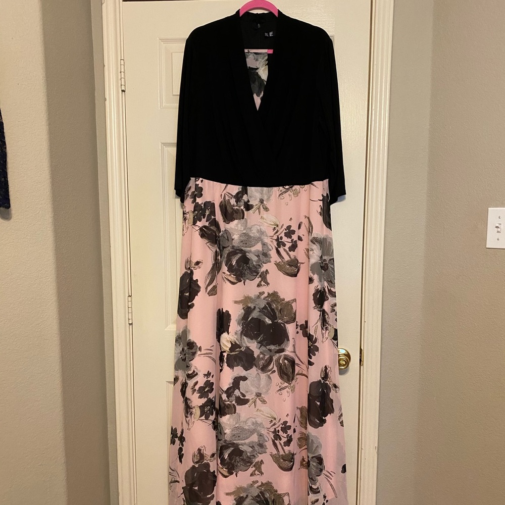 V neck faux wrap evening gown with sash EUC